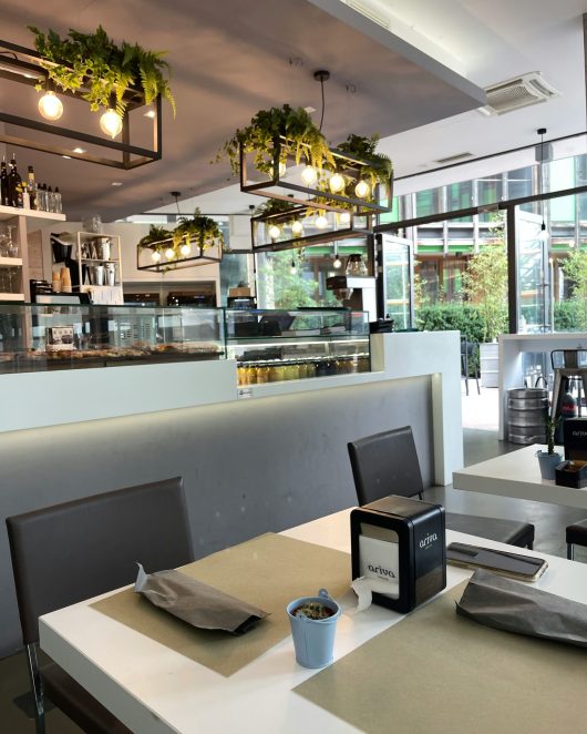 Restaurant cleaning-min
